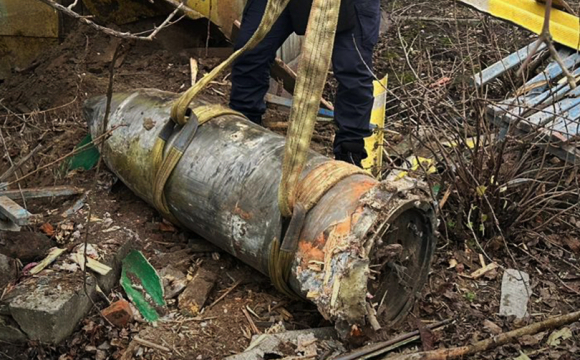 На подвір'ї приватного будинку знайшли ракету «Кинджал»