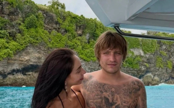 Відома українська блогерка вперше відреагувала на звірське вбивство свого хлопця