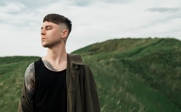 Відомий український співак розповів про моторошний вчинок заради дівчини