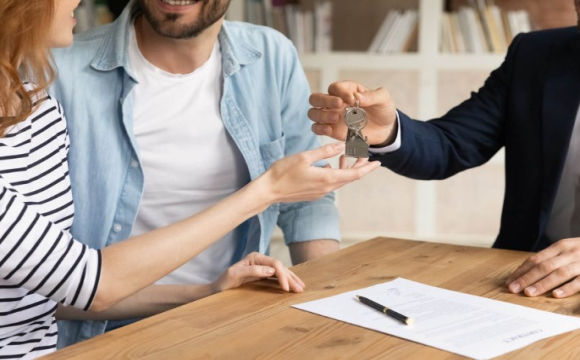 Купівля квартири за довіреністю: чим це може закінчитися у 2026 році