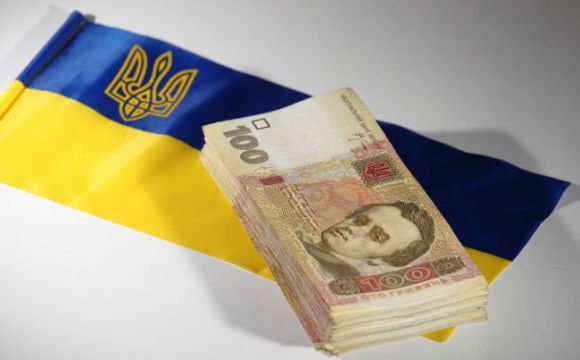 Українці отримають по 3 тисячі гривень до Дня Незалежності: на що можна витратити