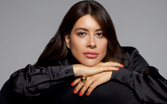 Українці накинулися на відому ведучу зі звинуваченнями: що сталося