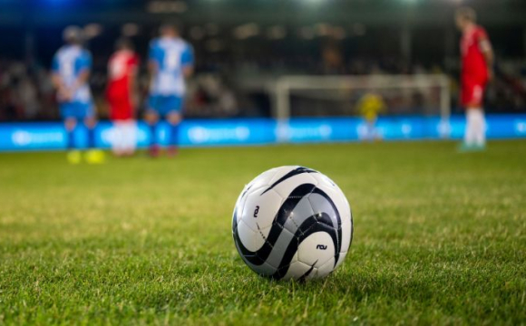 Під час матчу раптопо помер футболіст