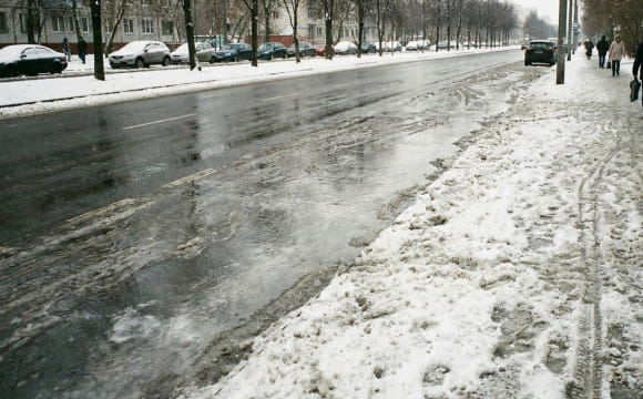 Жителів заходу України попередили про небезпеку на вулиці