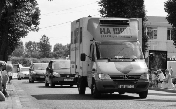 Волинян просять гідно зустріти загиблого Героя, який повертається «на щиті»