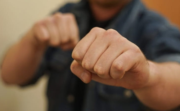 У Луцьку двоє чоловіків побилися з працівниками ТЦК