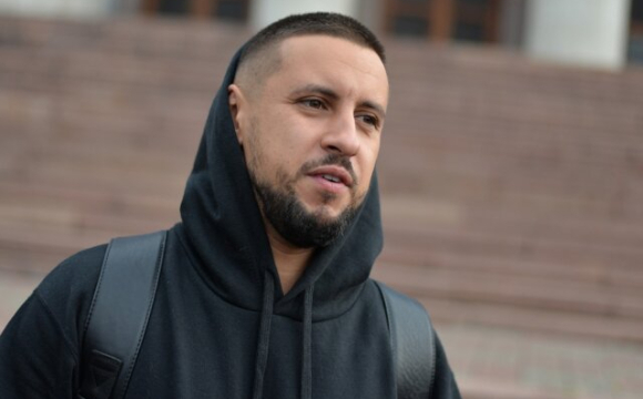 MONATIK вперше показав обличчя наймолодшого сина