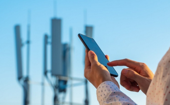 Чи працюватиме мобільний зв’язок під час відключень світла
