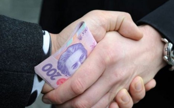 На Волині чоловік «вирішував питання» у сервісному центрі МВС