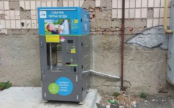 На Волині чоловік викрав 190 тисяч гривень з автоматів для набору води