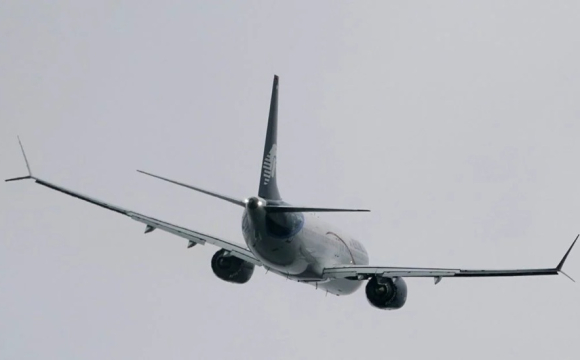 Над Україною пролетів російський літак