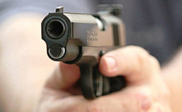 На Волині чоловік влаштував стрілянину в магазині