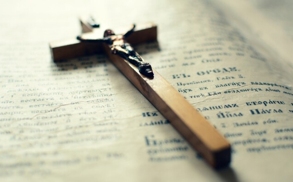 Чи треба освячувати квартиру: священник відповів