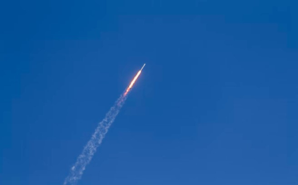 На заході України в ставку знайшли уламки ракети з бойовою частиною