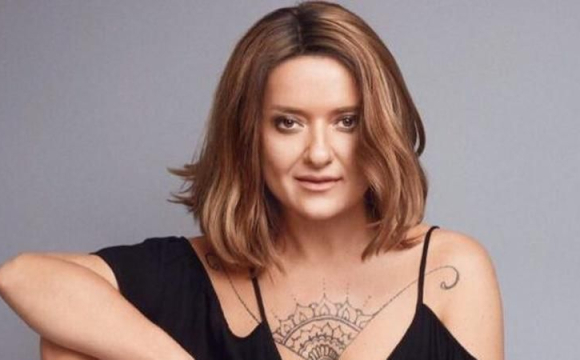 Відома співачка відверто зізналась, за що та скільки грошей платить доньці