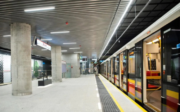 У Польщі через українця зупинили рух метро та евакуювали пасажирів