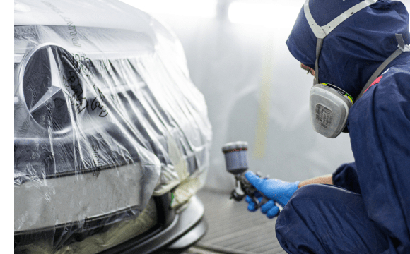 Українцям радять терміново перефарбувати свої авто: у чому причина