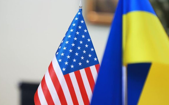 Українці різко перестали довіряти США та НАТО