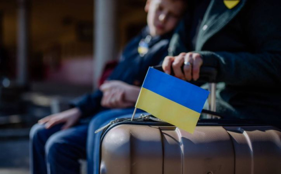 Українці почали масово виїжджати з ЄС: у чому причина