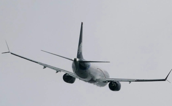 Після вильоту раптово зник літак з пасажирами на борту