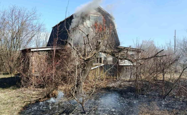 На Волині горіли будинки та господарські споруди