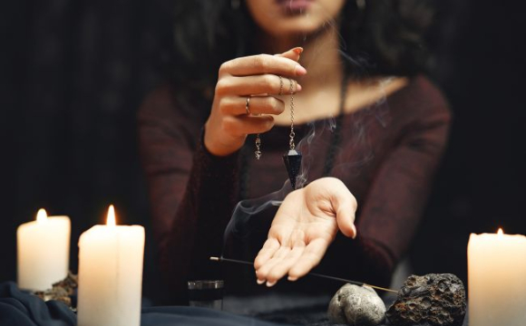 Чи були у вашому роду відьми: назвали 6 ознак